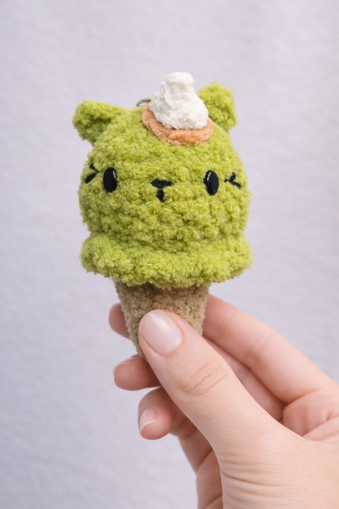 Cat Ice Cream Keychain view 7